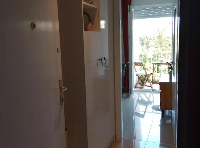 Danica Apartman