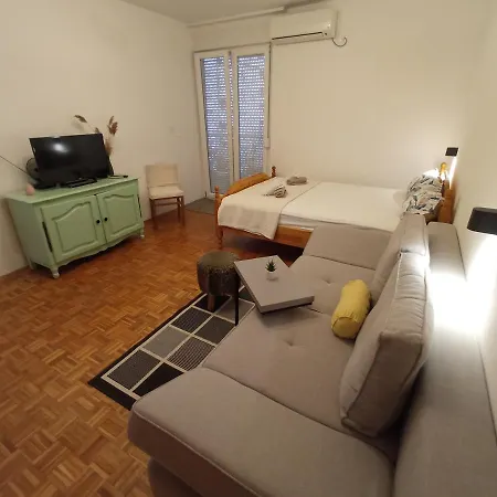 Apartment Apartman Danica